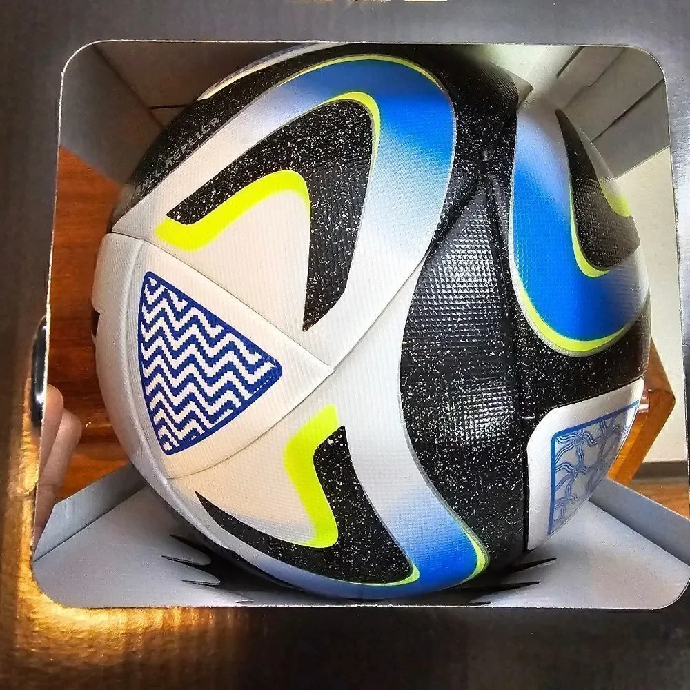 Adidas Oceaunz Soccer Ball Women's World Cup 2023 Sz 5 Seamless Match Speedshell